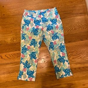 Fun print! Beach Capris